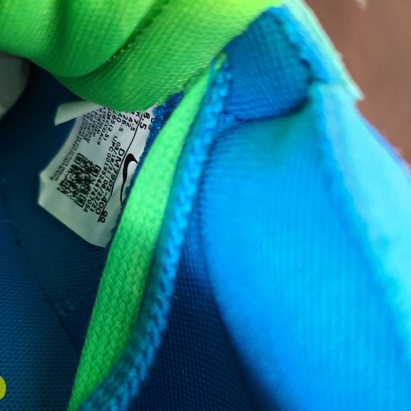 sacai KAWS Neptune Blue - Nike Blazer Low - Picture 5 of 5